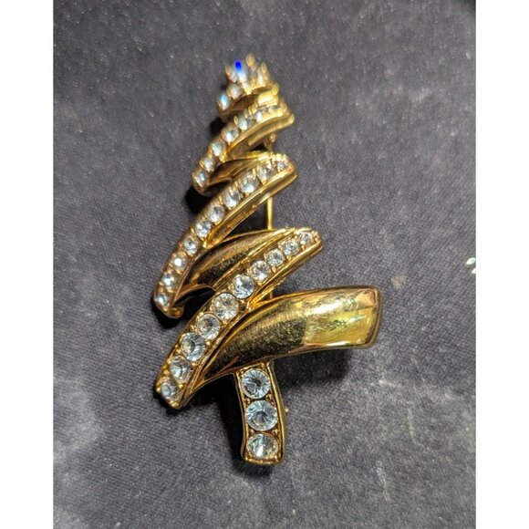 Monet Gold-Tone Christmas Tree Brooch With Clear Rhinestones Festive Spiral  3" - Picture 5 of 6